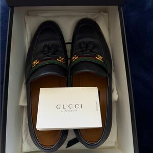 Gucci Jakarta/NS Gucci
Leather in Black